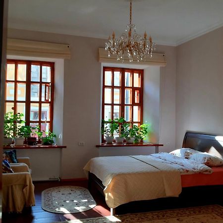 Квартира В Центрі Старого Міста З Окремим Входом Kamianets-Podilskyi Εξωτερικό φωτογραφία